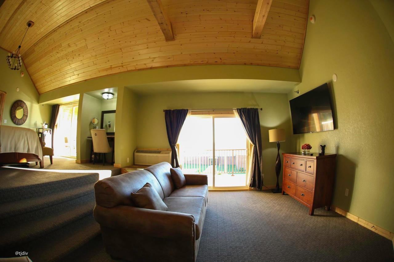 Roam Inn Munising Exterior foto